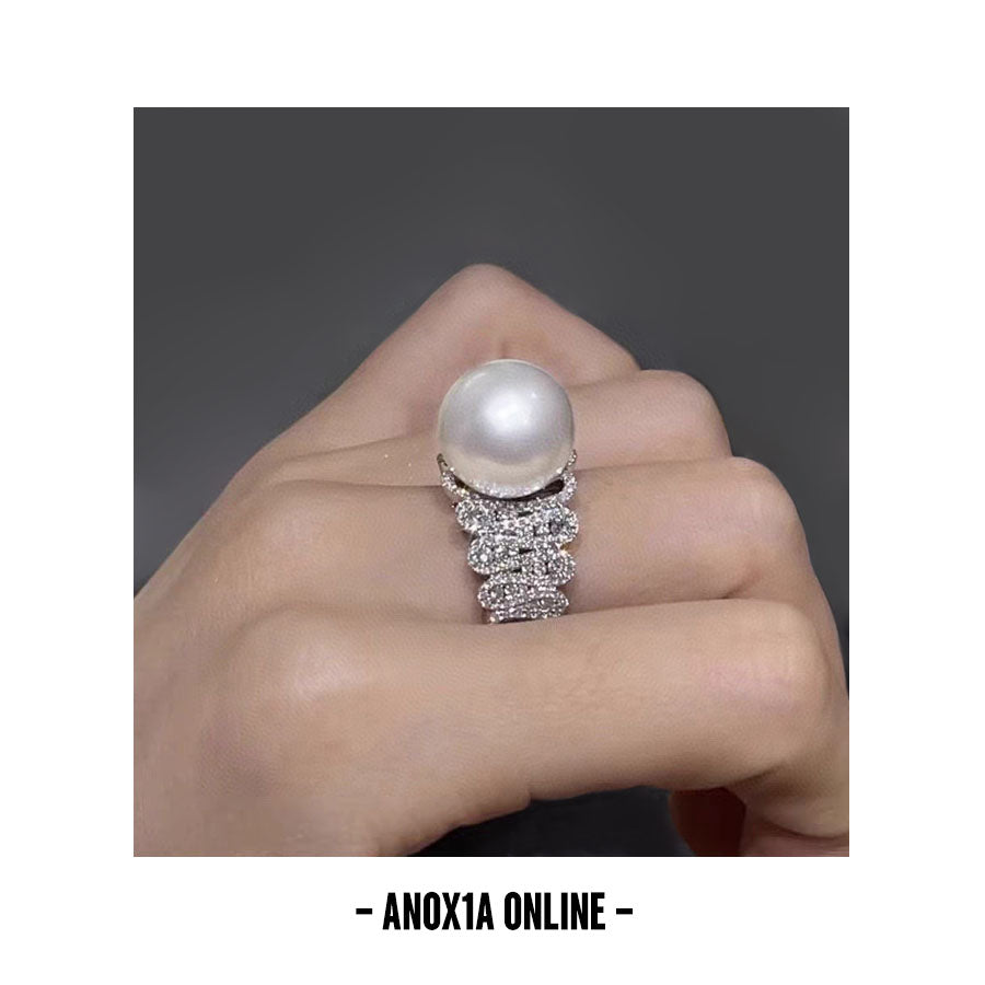 Aurora Freshwater Pearl Ring: A Modern Twist to Classic