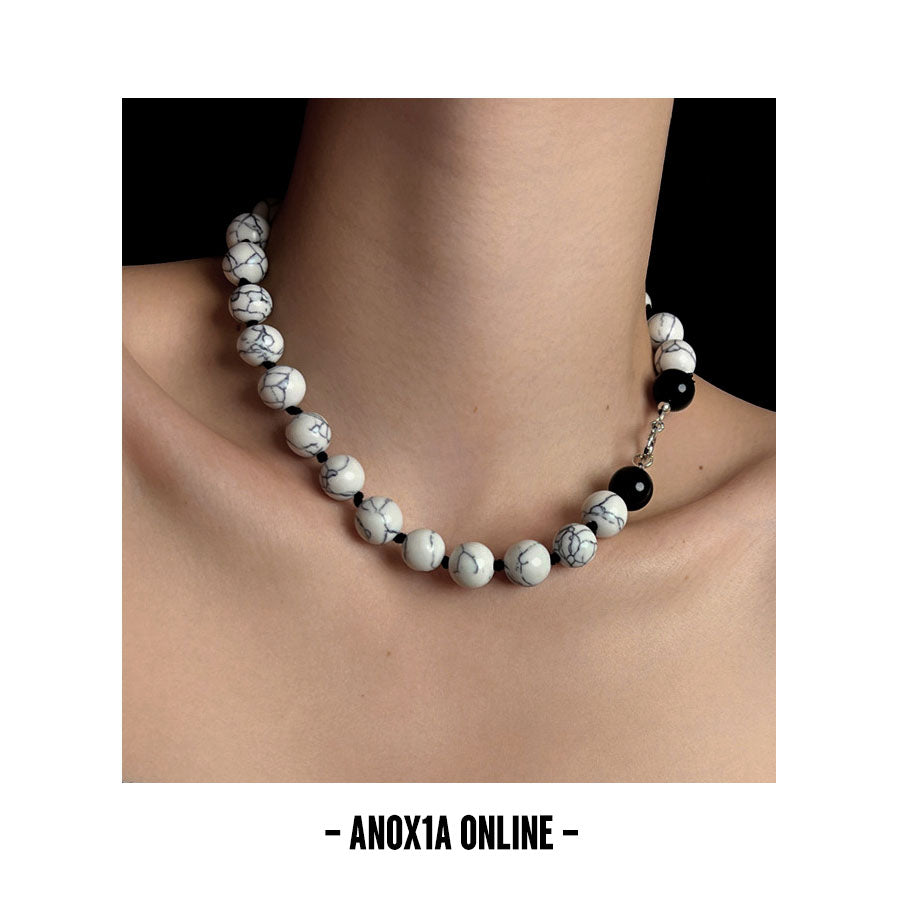 Unconventional Chic: Black Agate and White Turquoise Beaded